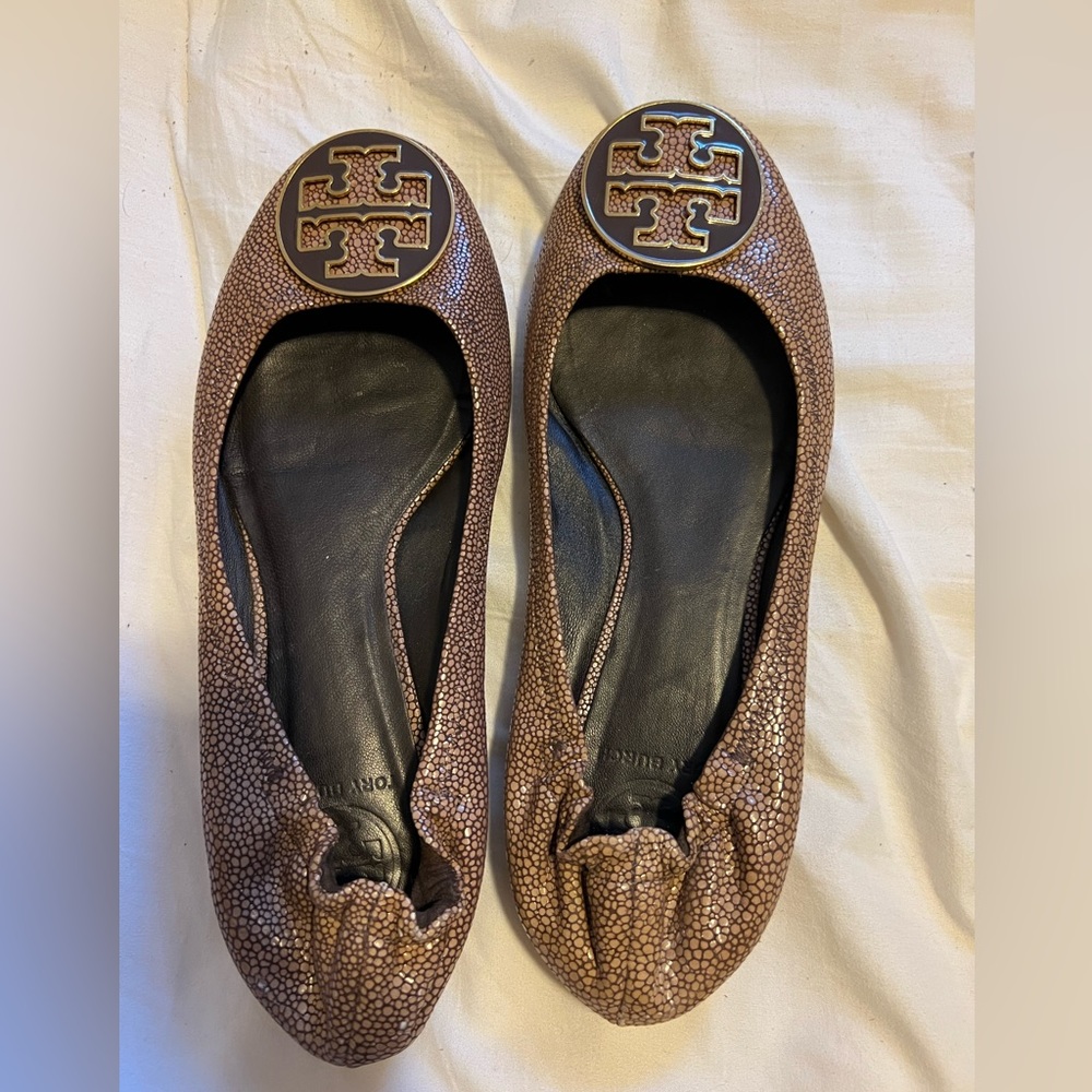 VGUC Tory Burch Eel Skin pattern Flats Reva Sz 8.5
